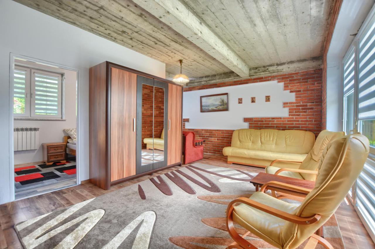 Ceglany Apartament Ustrzyki Dolne Dış mekan fotoğraf